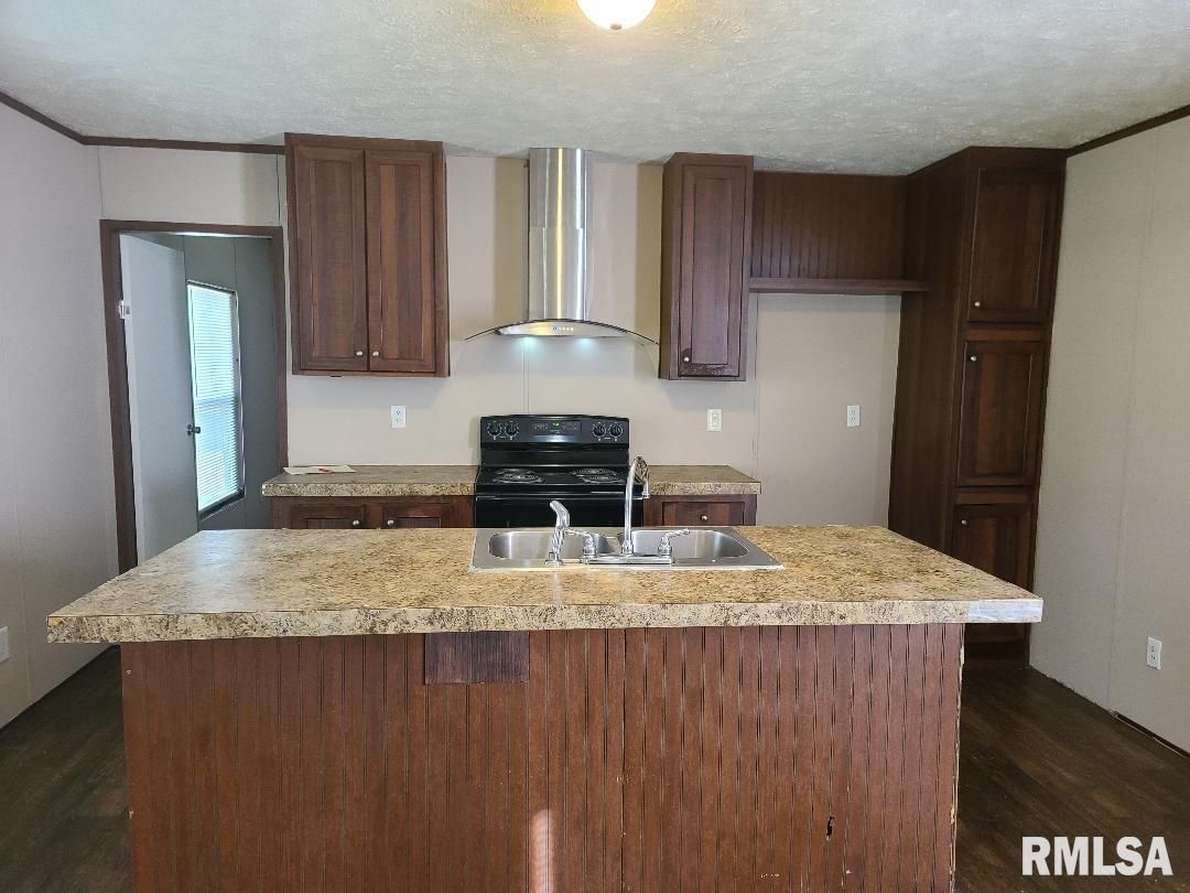 4427 HARVEY Street, Coello, IL 62825