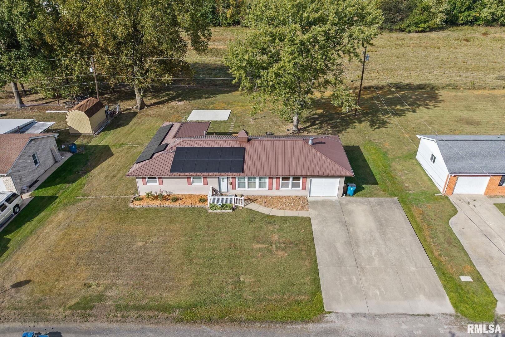 8 Ronnies Terrace — Centralia, IL 62801