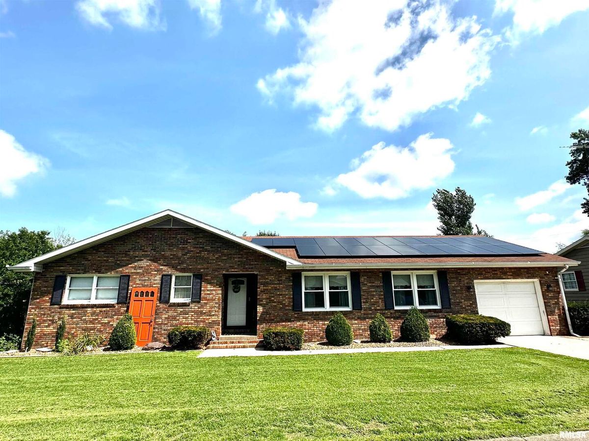 1340 6TH Street, Centralia, IL 62801