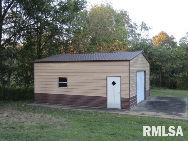 58 IL Route 34 S Highway, Rosiclare, IL 62982