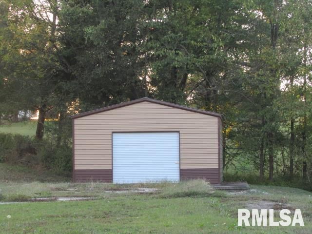 58 IL Route 34 S Highway, Rosiclare, IL 62982