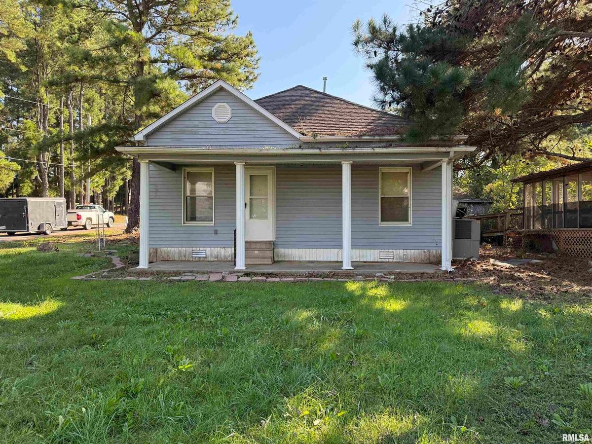 967 Bunker Street, Equality, IL 62934