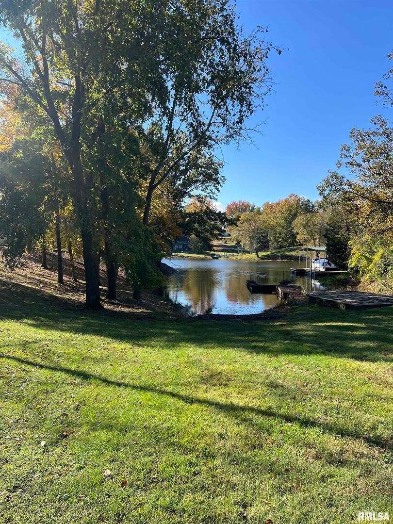 000 Egypt Shores Road, Creal Springs, IL 62922