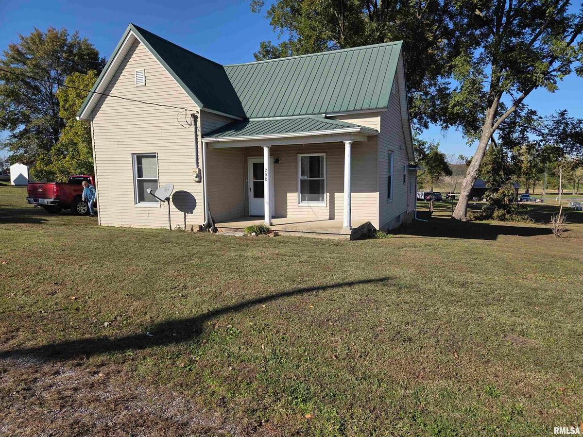 208 CHERRY Street, Springerton, IL 62887
