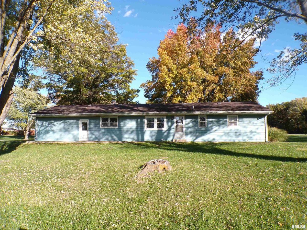 1117 Puxico Road, Percy, IL 62272