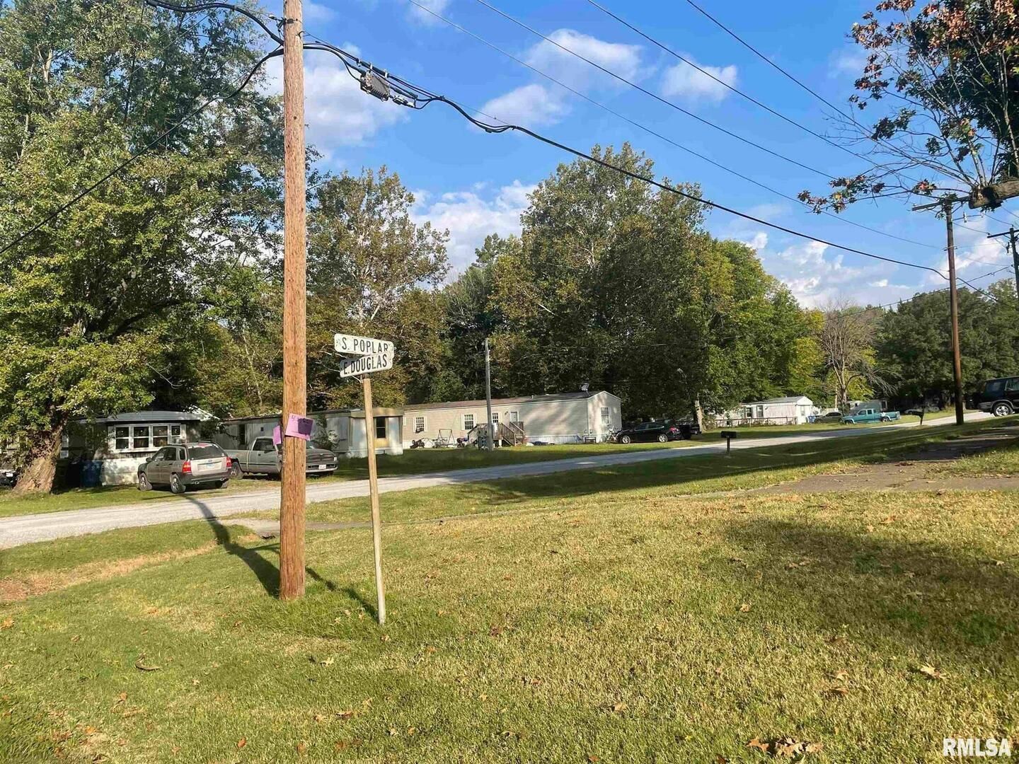 101 POPLAR Street — Desoto, IL 62924