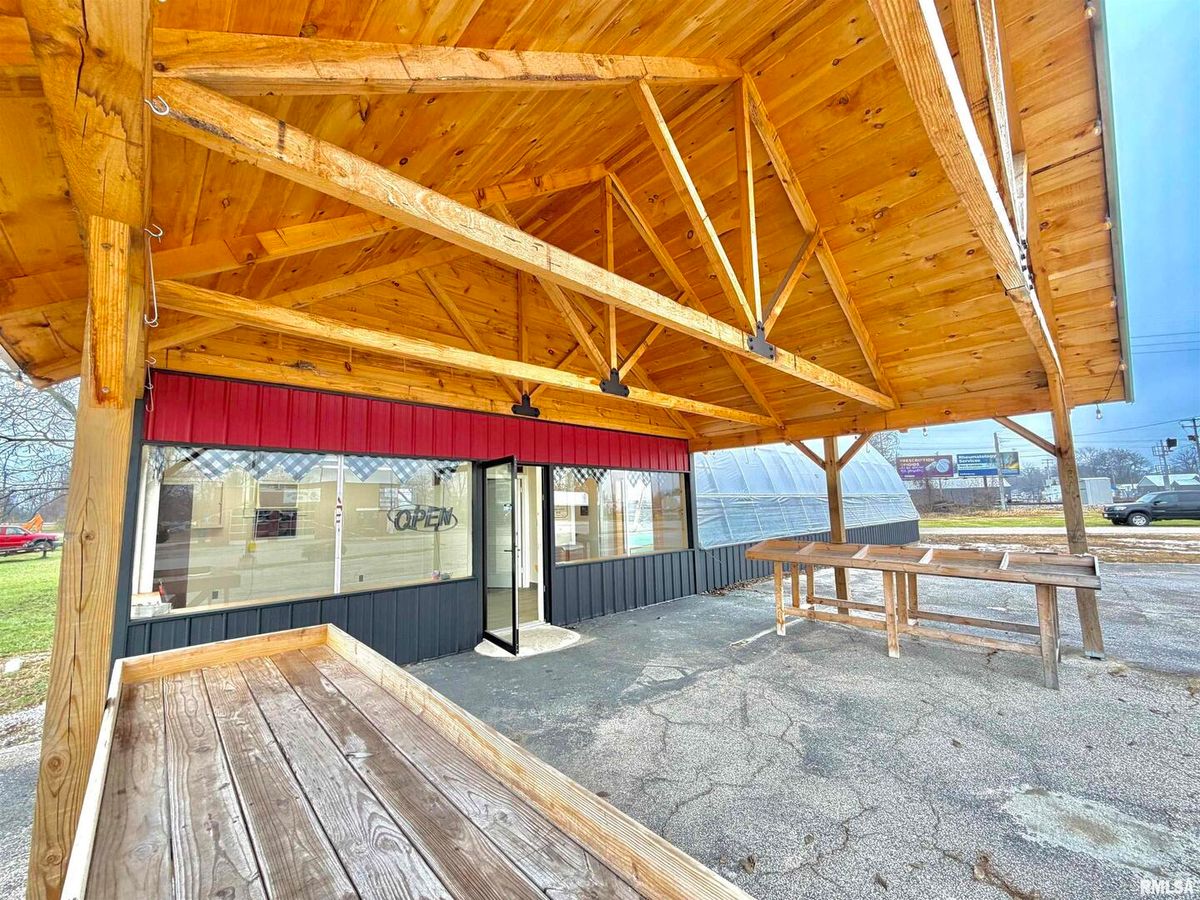 2105 15TH Street, Lawrenceville, IL 62439