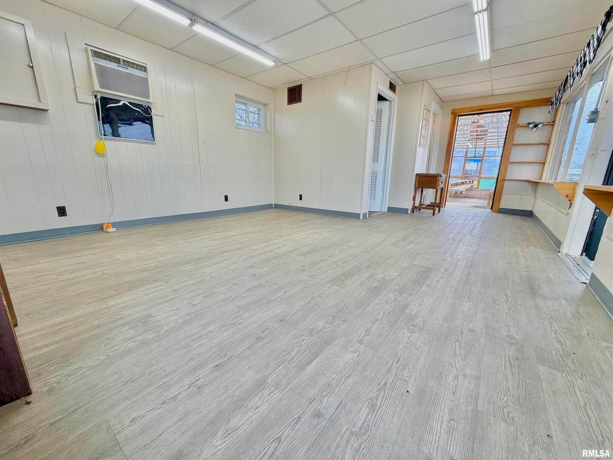 2105 15TH Street #A, Lawrenceville, IL 62439