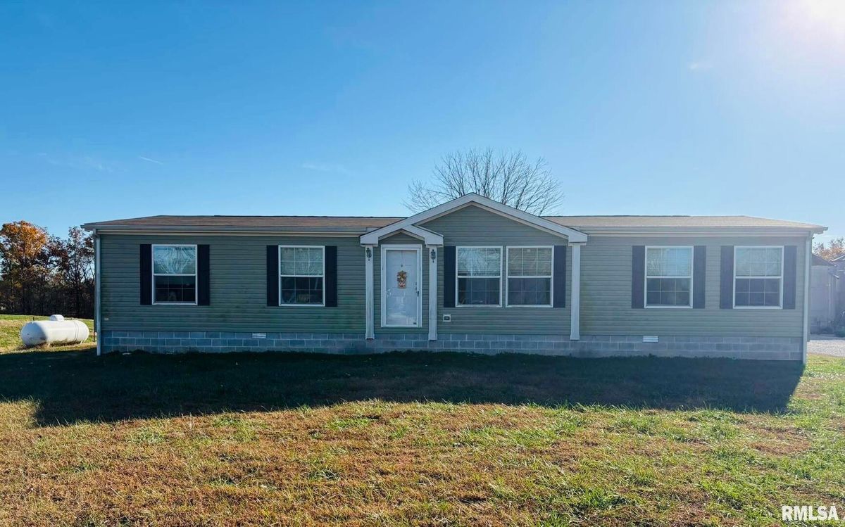 6874 White Walnut Rd Road, Pinckneyvi, IL 62274