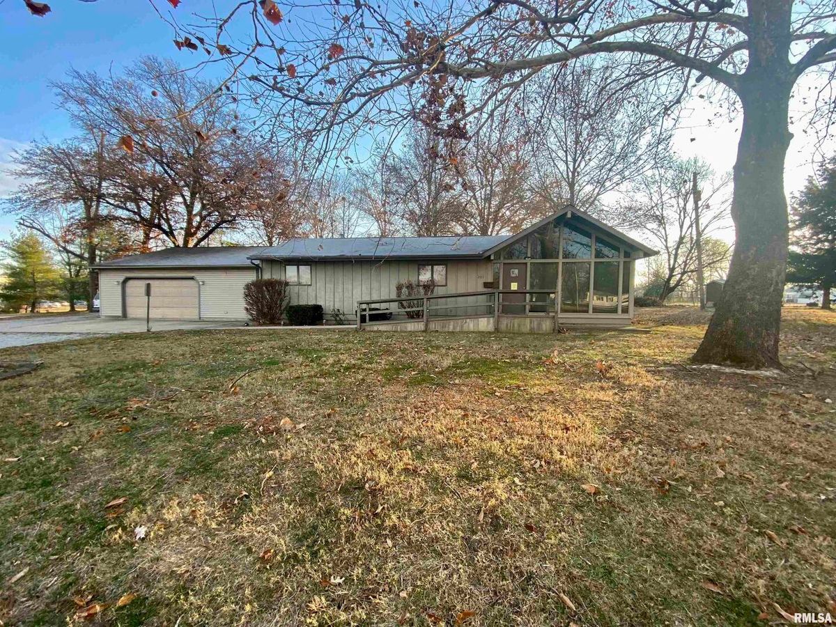205 DAVIS Avenue, Centralia, IL 62801