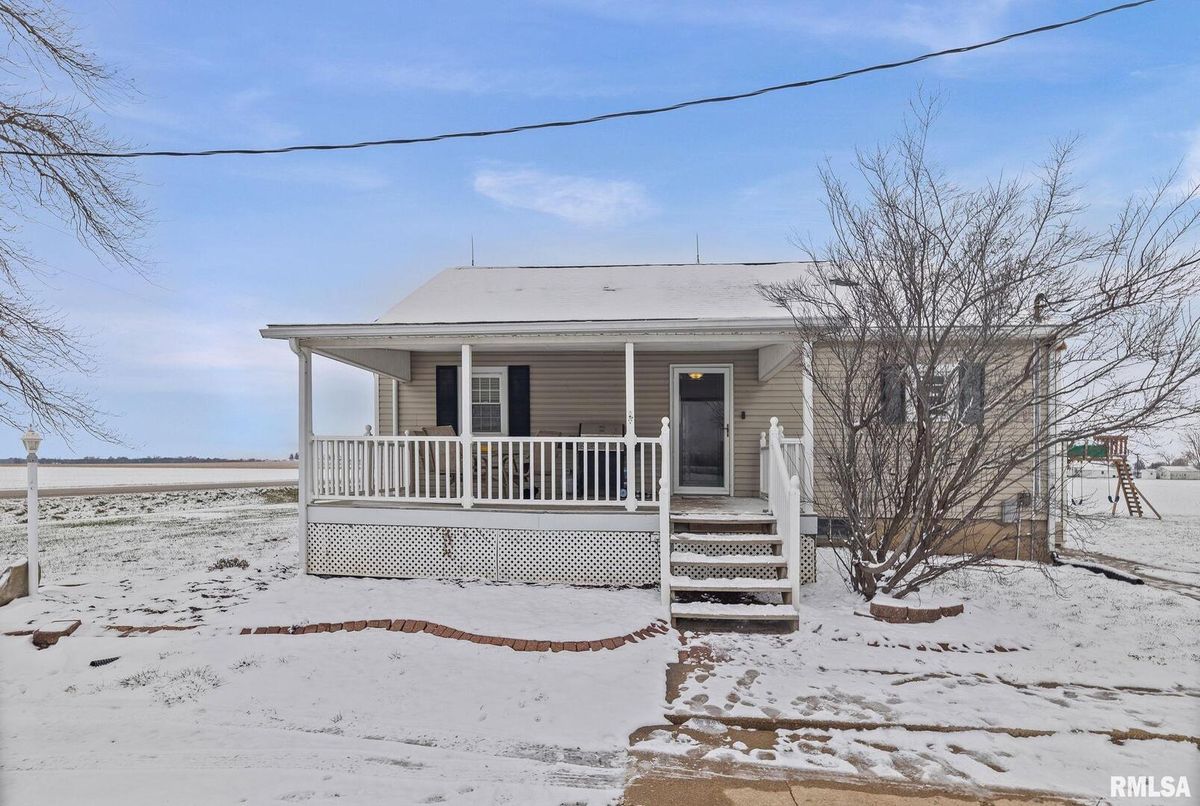 7302 HOFFMAN Road, Centralia, IL 62801