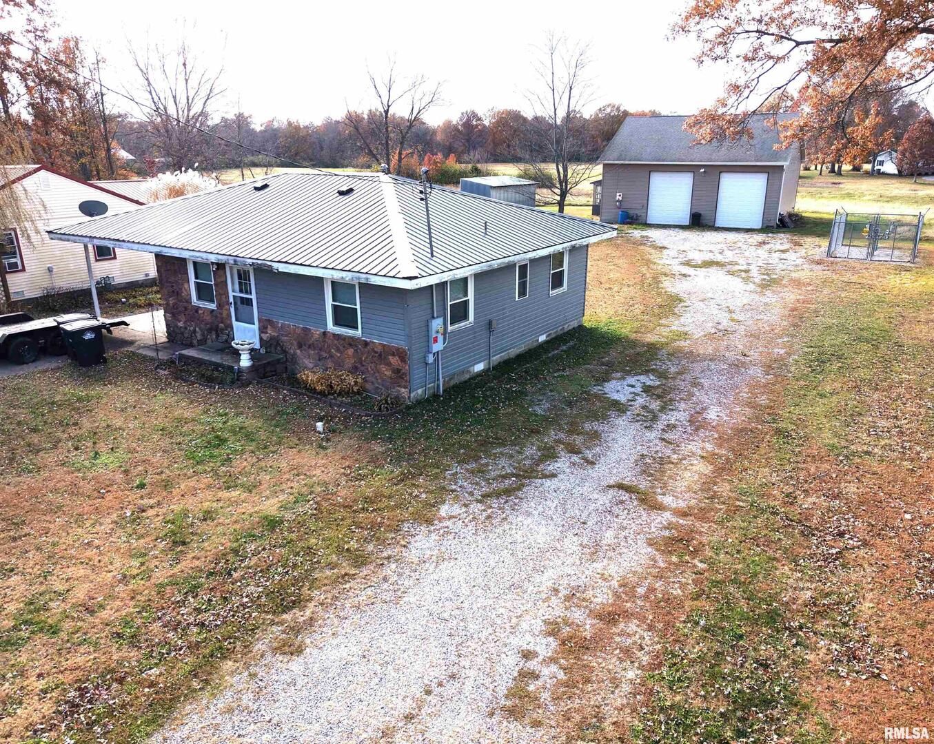 103 Watkins Street — Cisne, IL 62823