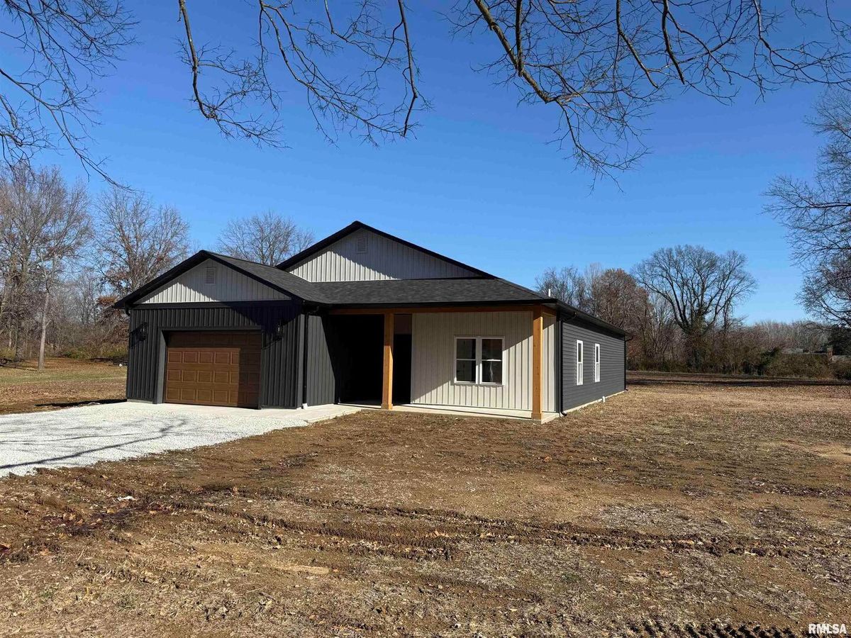 333 Hanseman Street, Carbondale, IL 62901