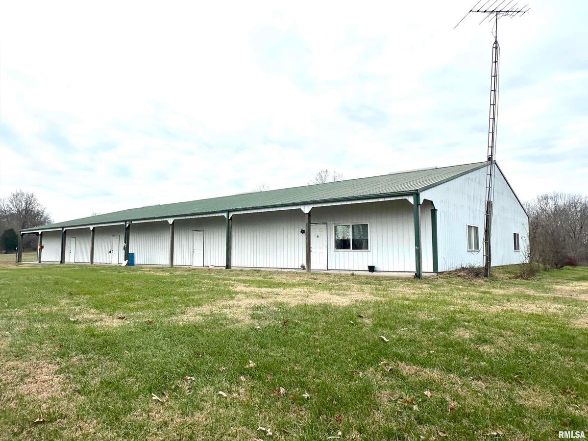 20 Mount Pisgah Road, Buncombe, IL 62912