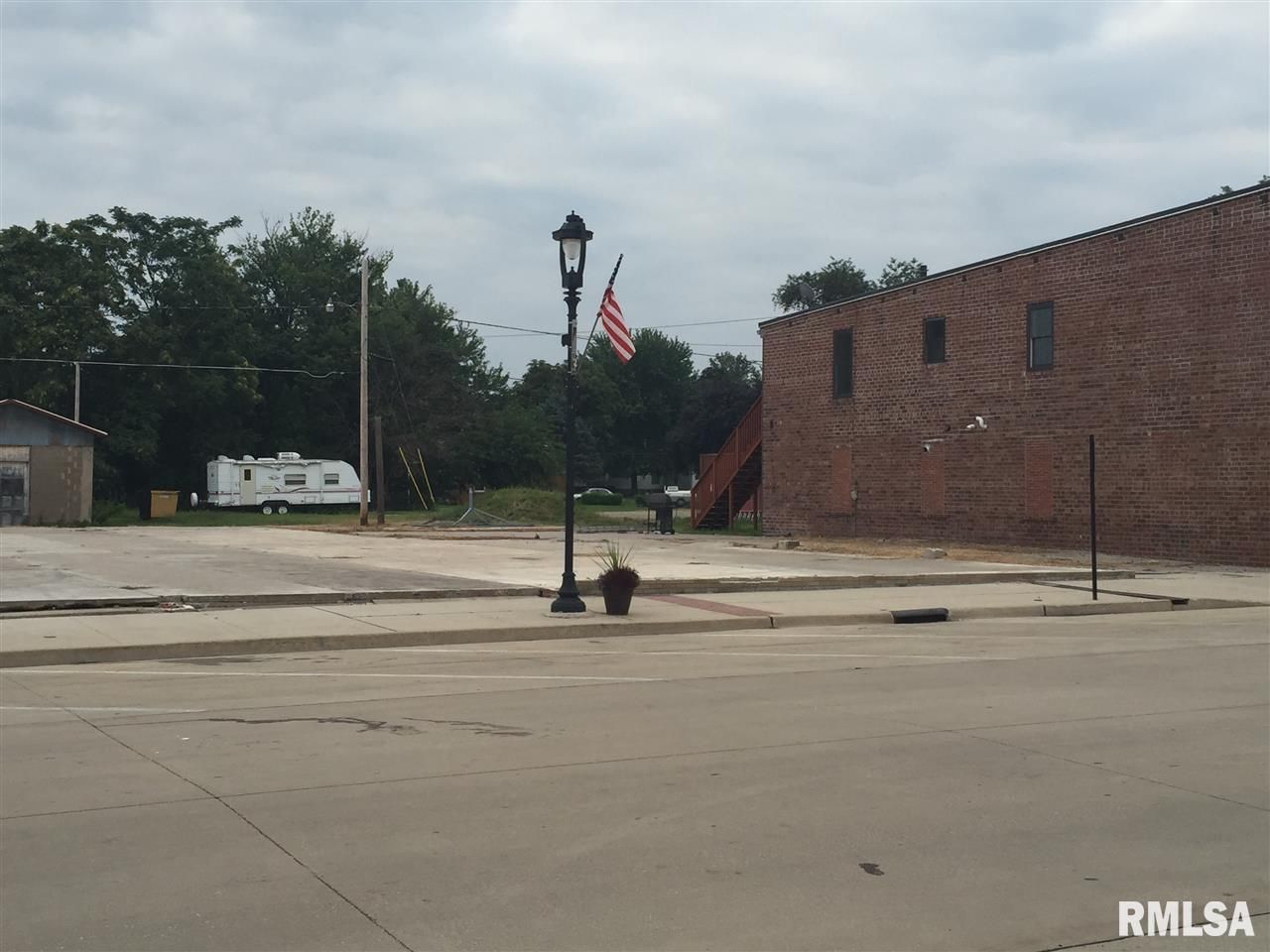 118 N PROSPECT Street — Cambridge, IL 61238