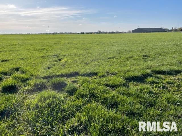 826 Book Lane — Geneseo, IL 61254