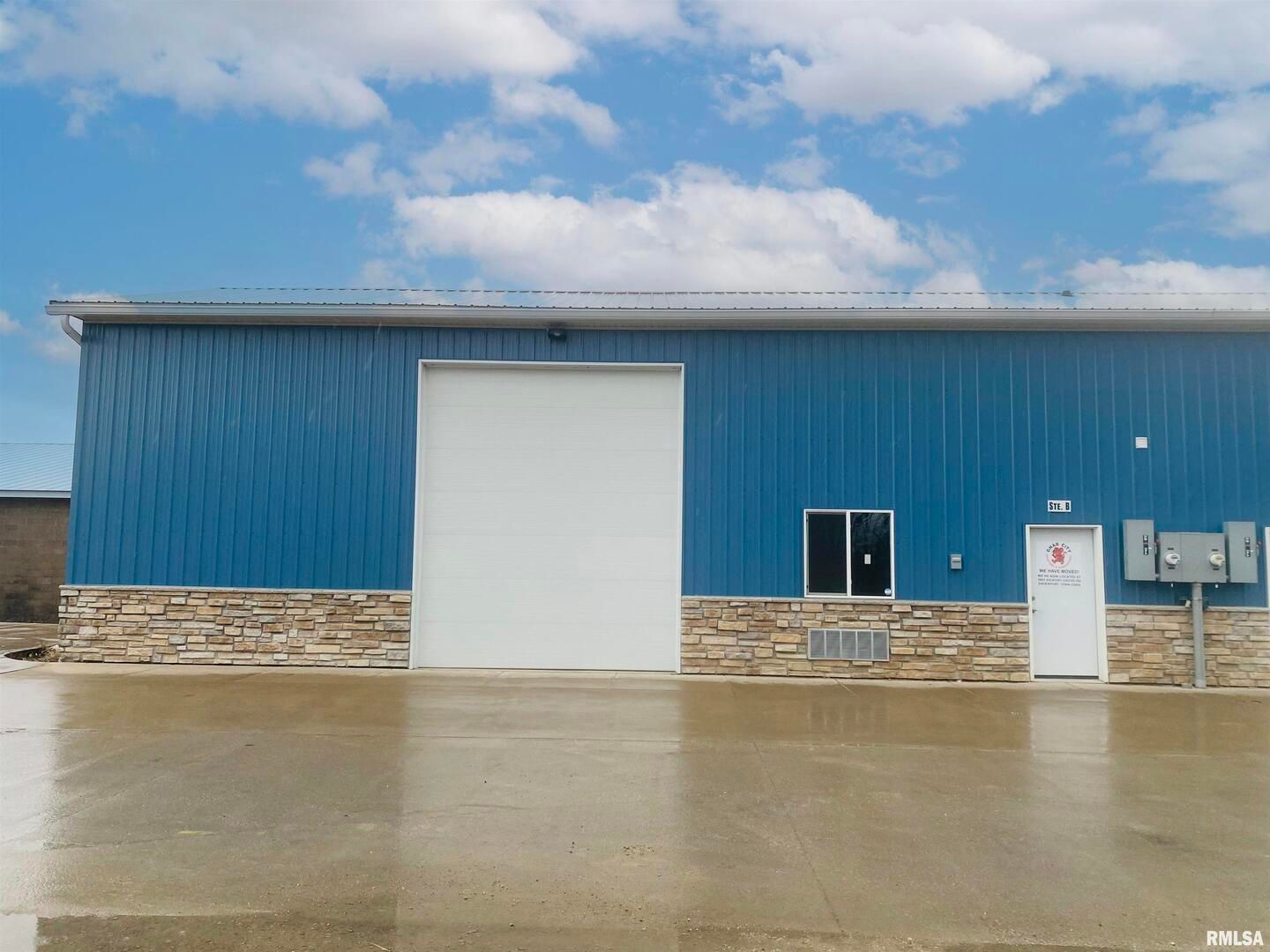 7217 NORTHWEST Boulevard #4A — Davenport, IA 52806