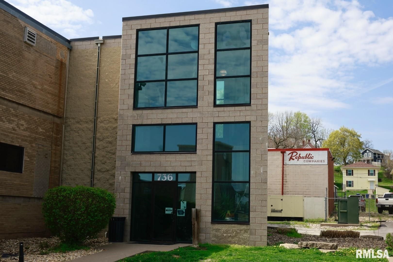 736 FEDERAL Street #2303 — Davenport, IA 52803