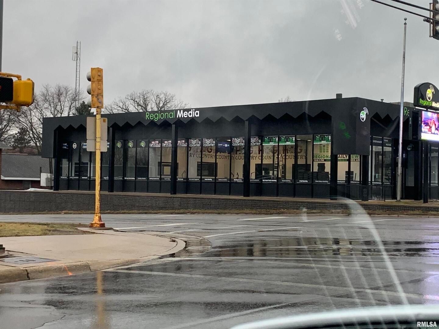 101 W CENTRAL Boulevard — Kewanee, IL 61443