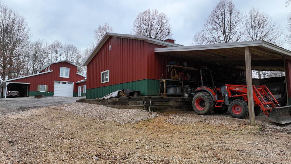 25065 Rock Springs Hollow Road, Thebes, IL 62990