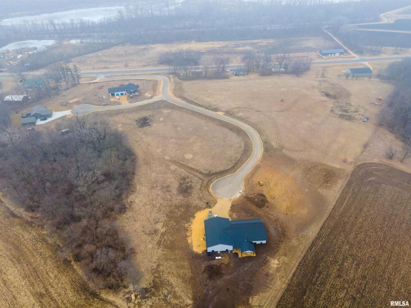 4037 EDEN Court — Camanche, IA 52730
