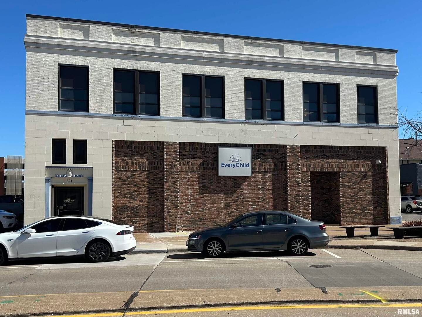524 15TH Street — Moline, IL 61265
