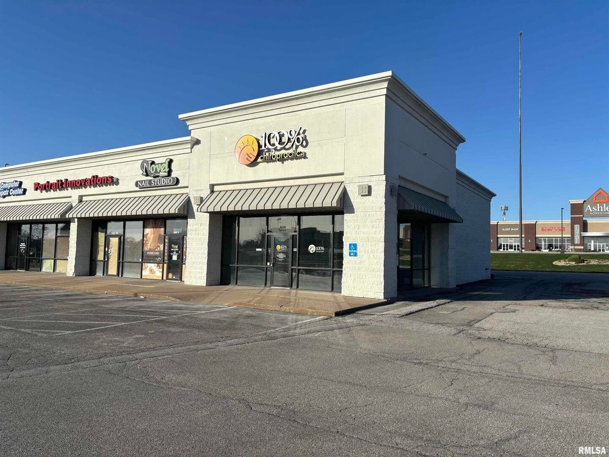 4810 ELMORE Avenue, Davenport, IA 52807