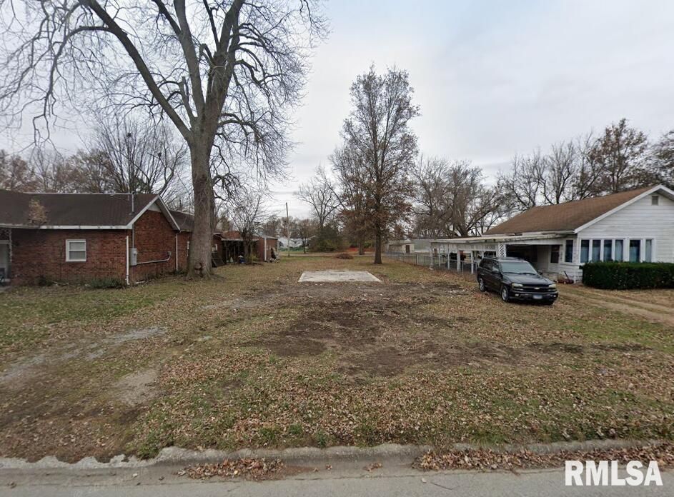 507 W MAIN Street — Duquoin, IL 62832