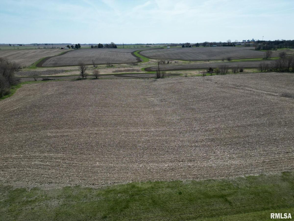 2769 Olof Krans Avenue, Galva, IL 61434
