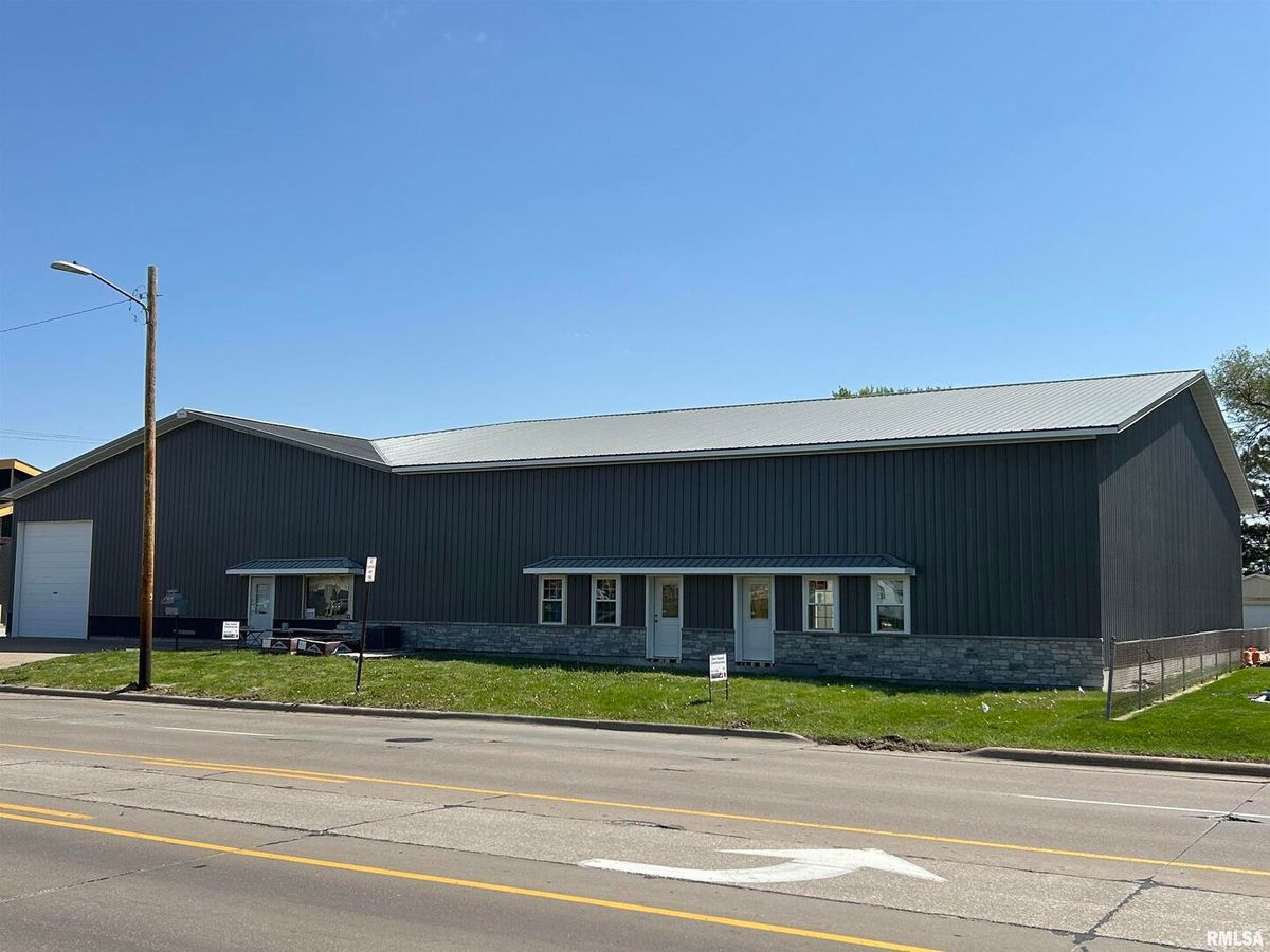 4206 7TH Street, East Moline, IL 61244