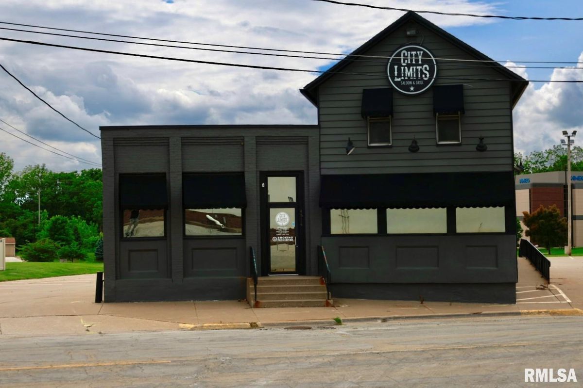 4514 9TH Street, Rock Island, IL 61201