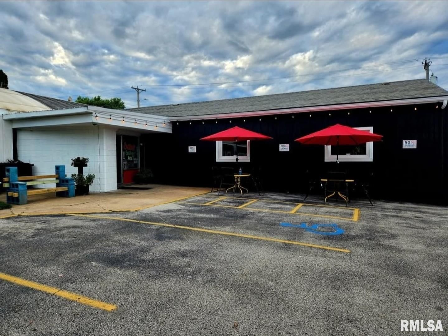605 E 7TH Street — Tipton, IA 52772