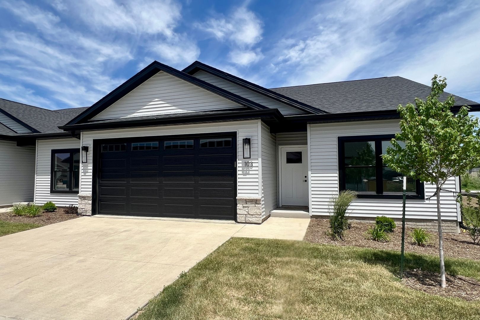 1875 Redbud Circle #103 — Eldridge, IA 52748