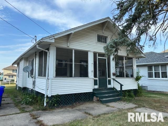 712 ROOSEVELT Avenue — Kewanee, IL 61443