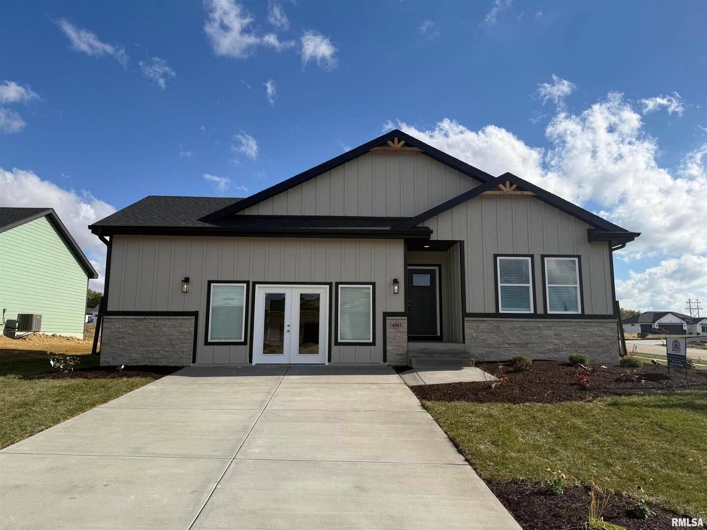 6103 THOR Avenue — Davenport, IA 52807
