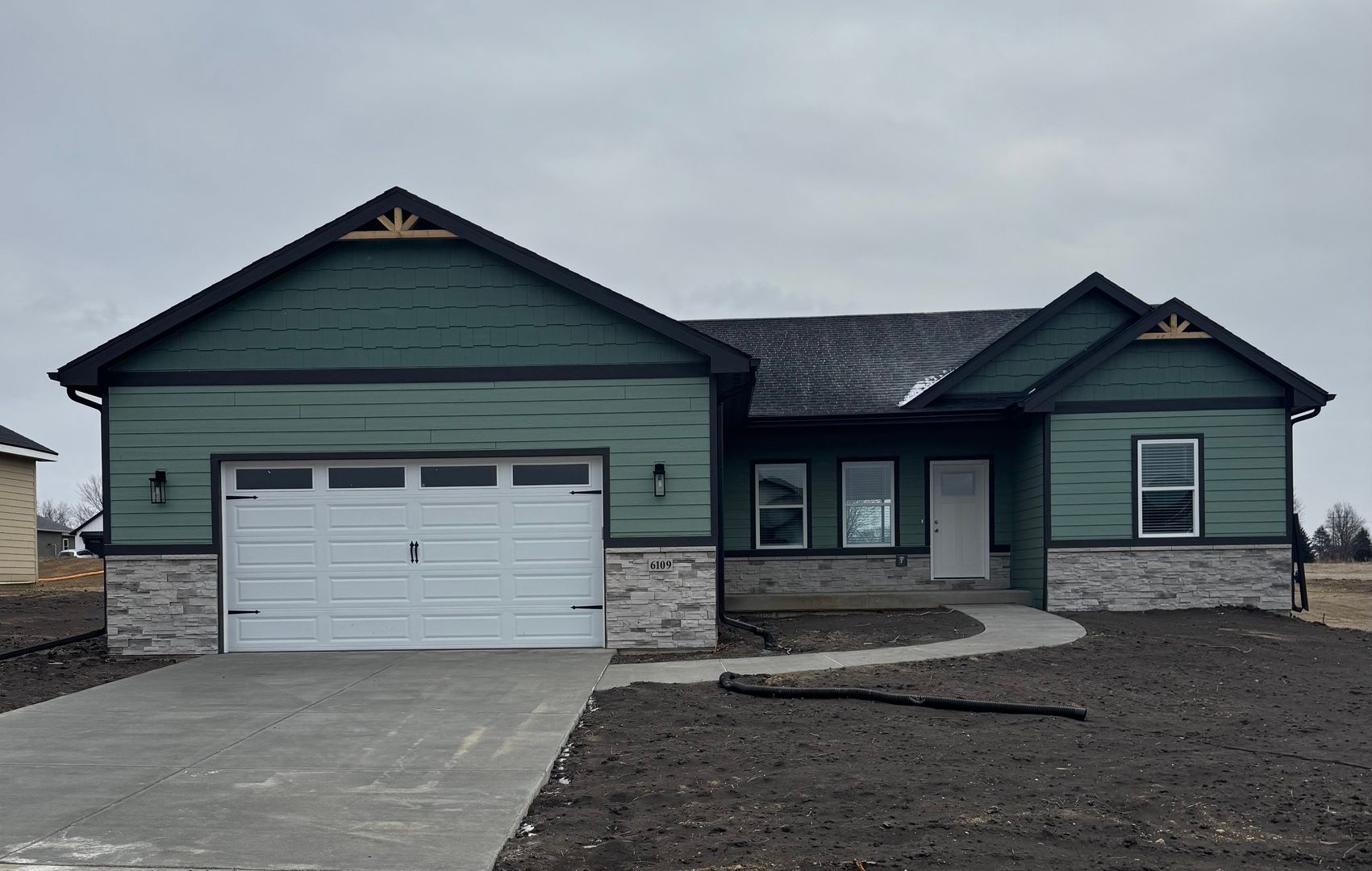 6109 THOR Avenue — Davenport, IA 52807