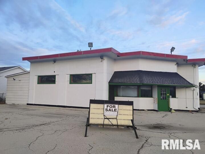 20 CHESTER Street, Galva, IL 61434