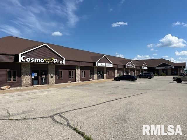 1950 DODGE Road, Cedar Rapids, IA 52402