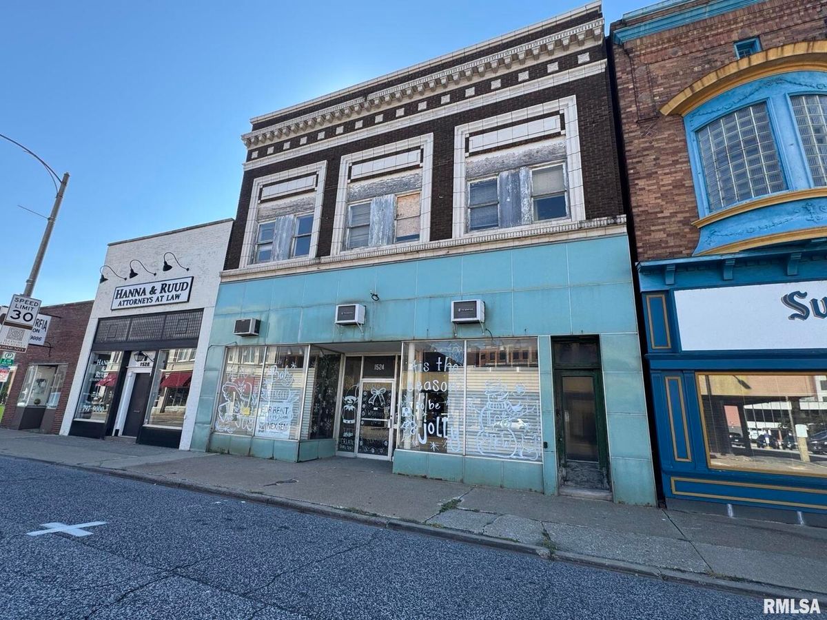 1524 6TH Avenue, Moline, IL 61265