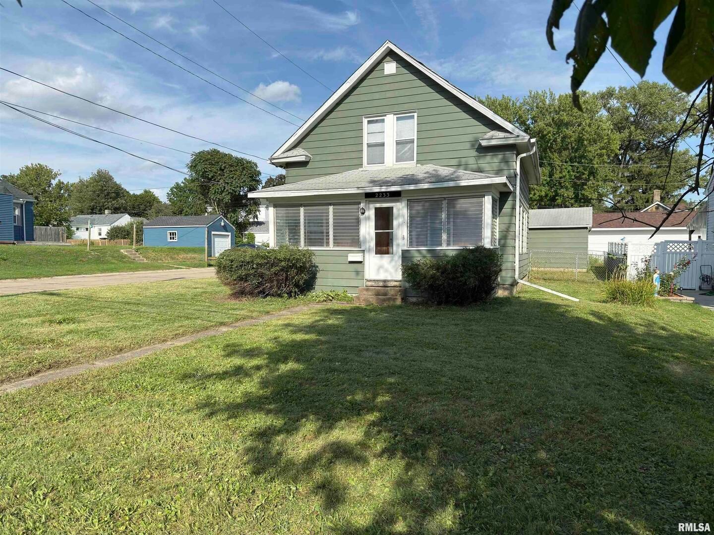 2233 24th Street — Rock Island, IL 61201