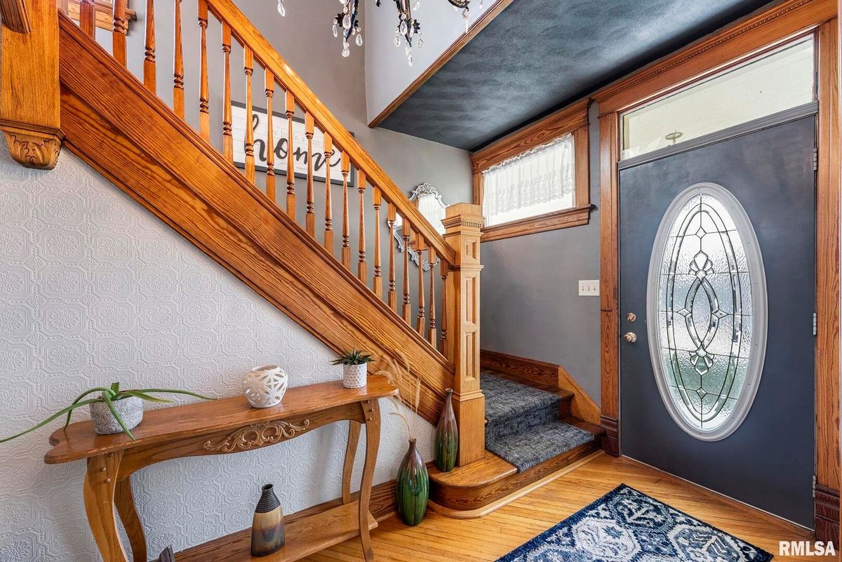 109 6th Street, Wilton, IA 52778