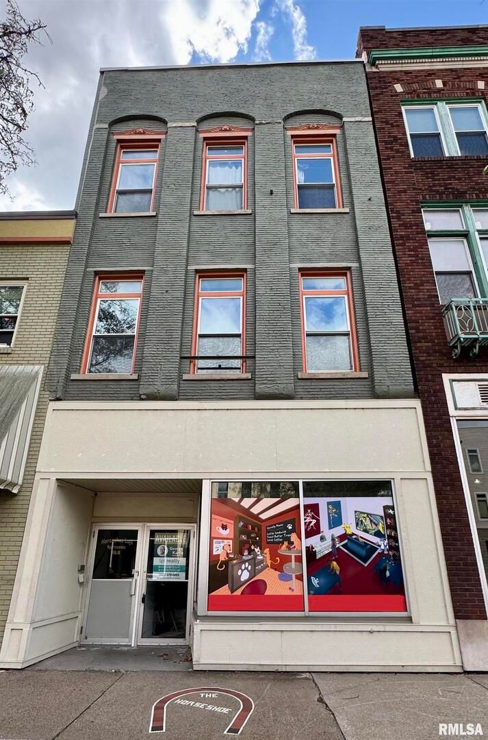 1608 2ND Avenue, Rock Island, IL 61201