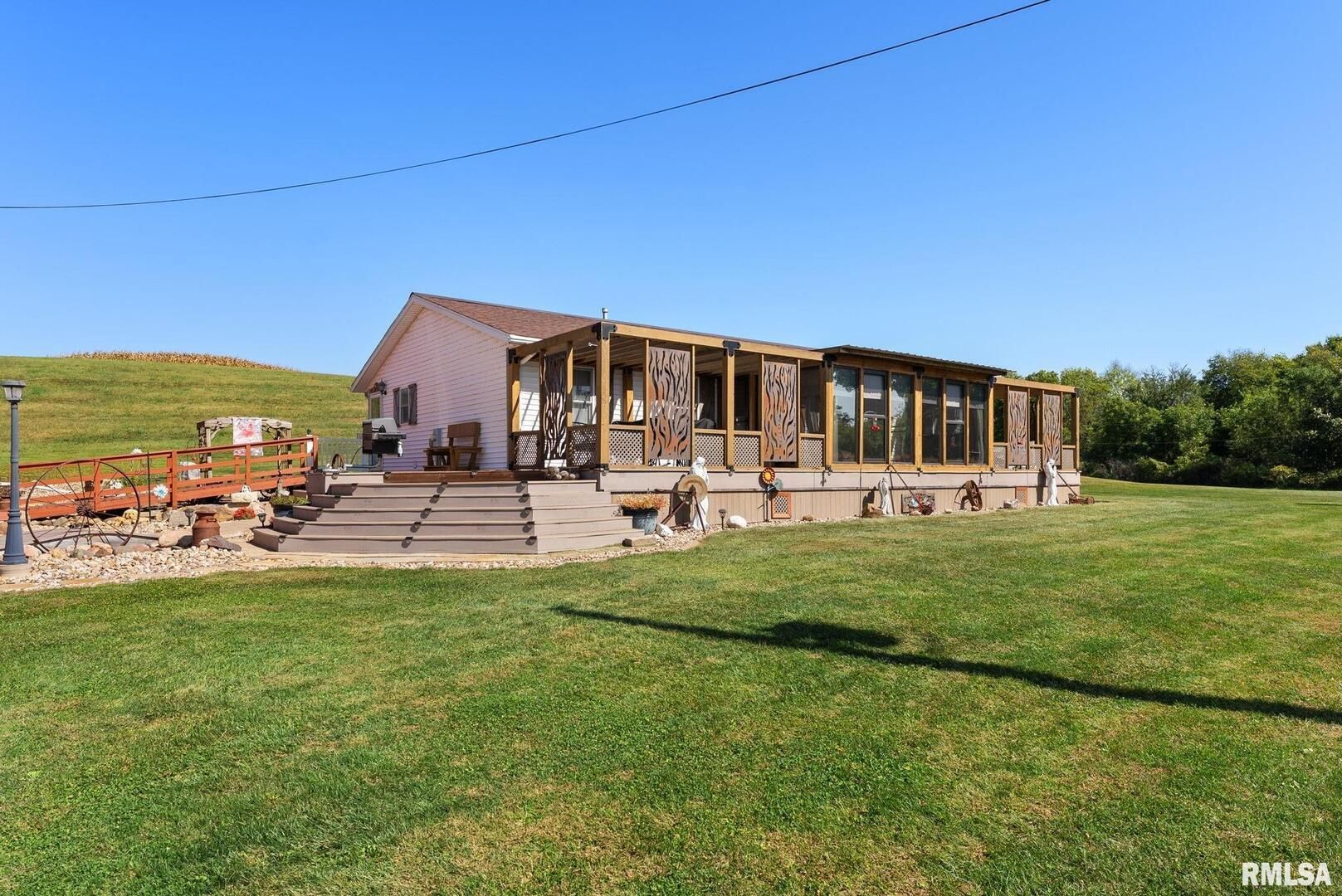 1422 McCloud Rd Road — Aledo, IL 61231