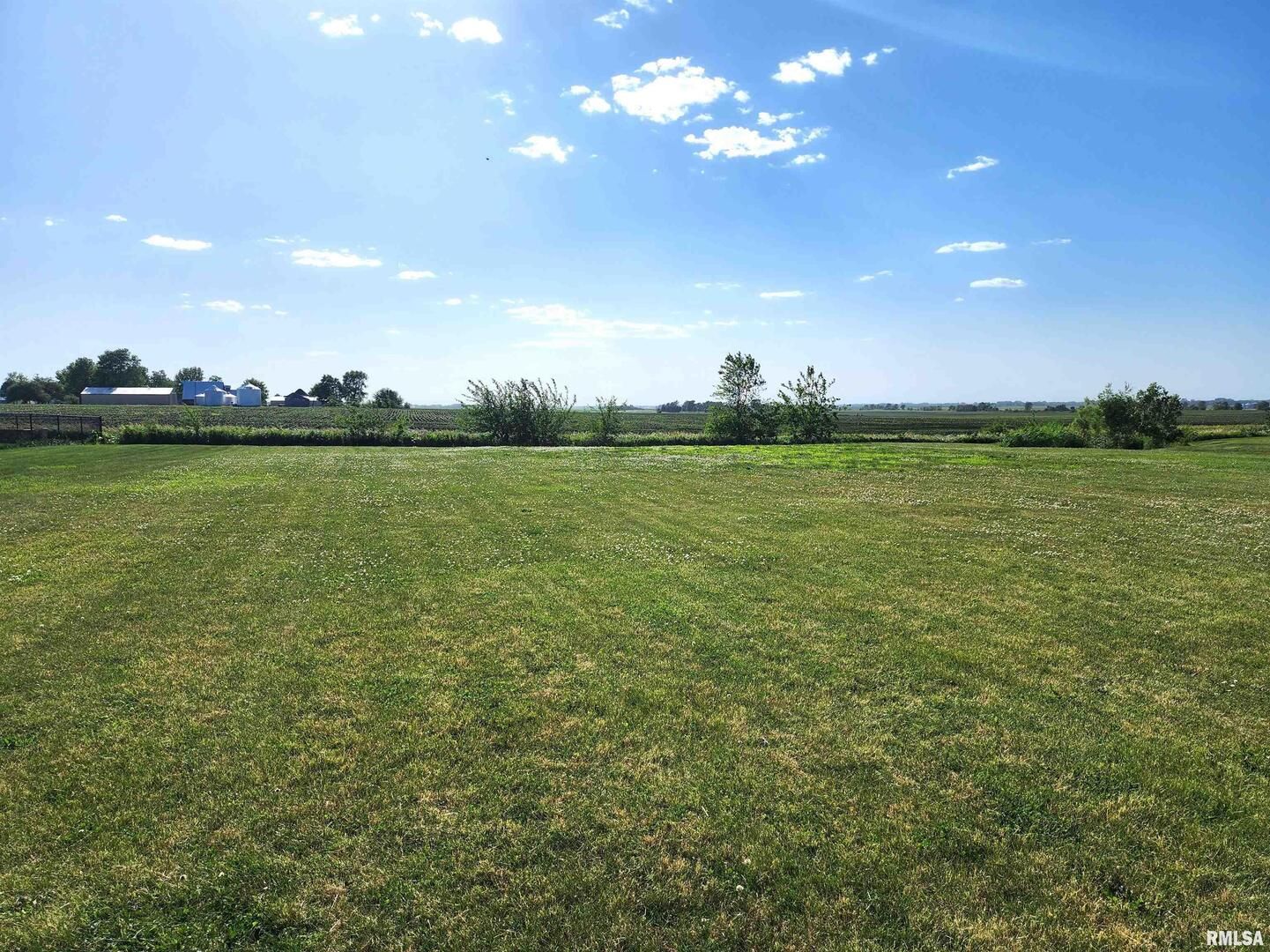 203 HAMILTON Street — Atkinson, IL 61235
