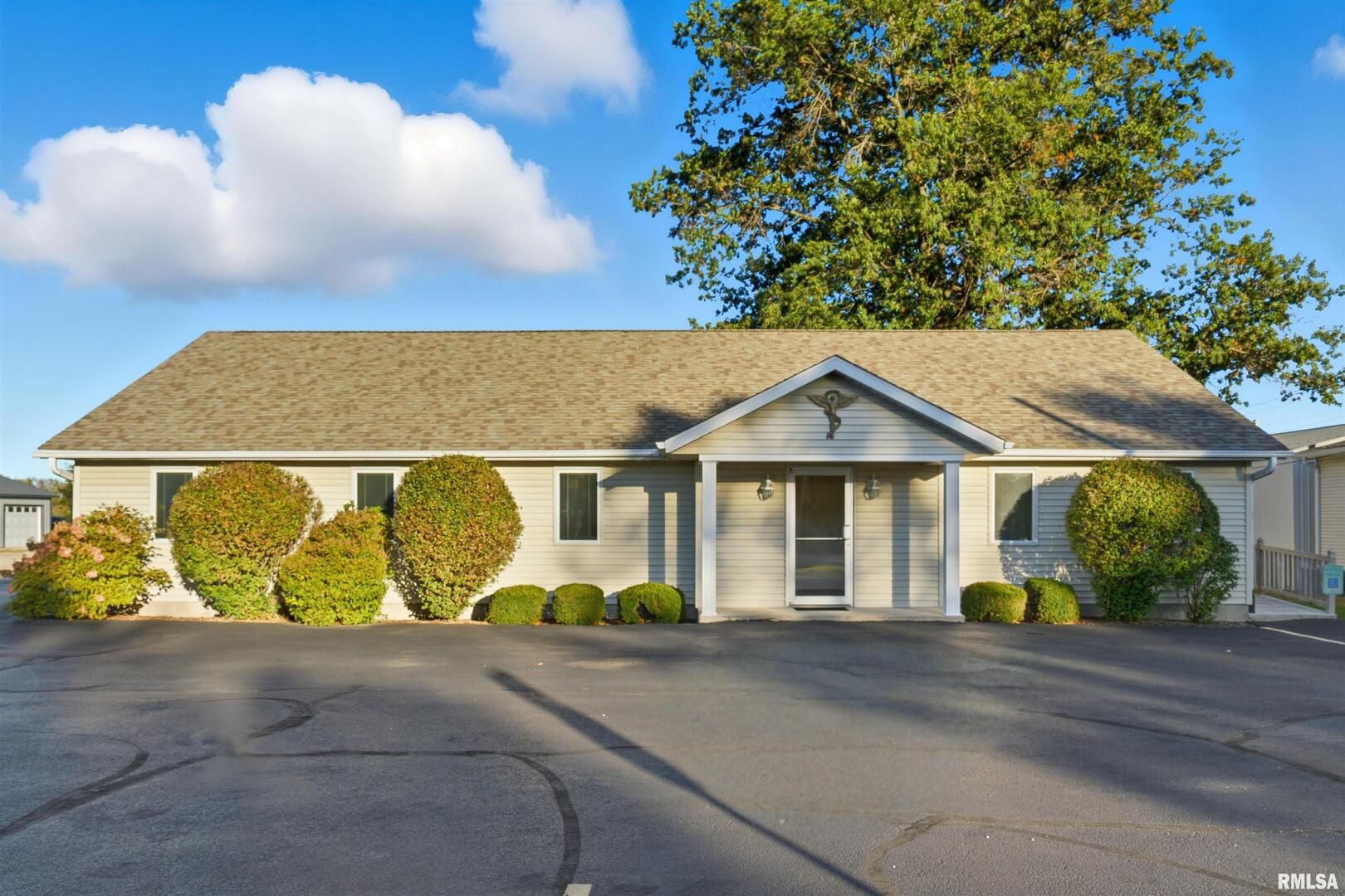 219 N Canal Street — Annawan, IL 61234