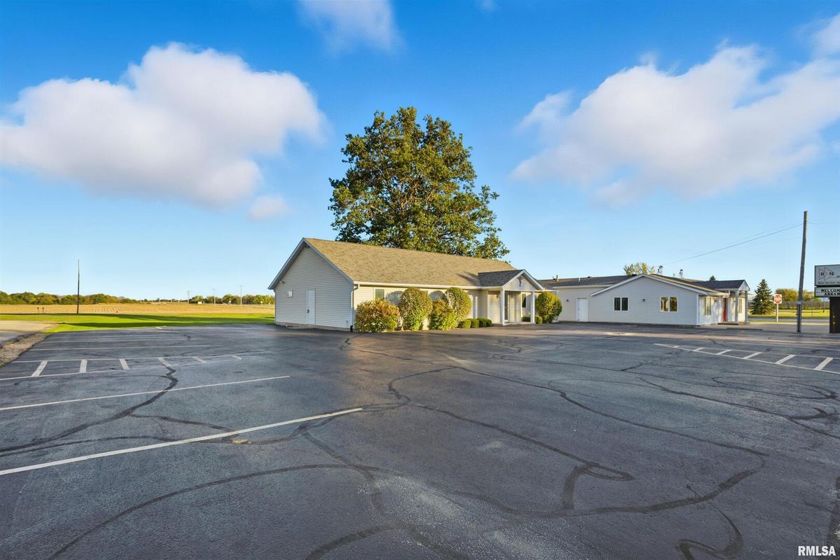 219 N Canal Street, Annawan, IL 61234