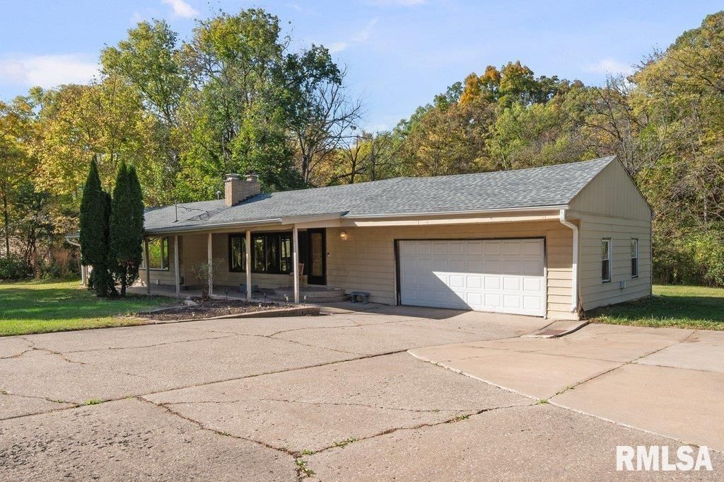 18378 WELLS FERRY Road — Bettendorf, IA 52722