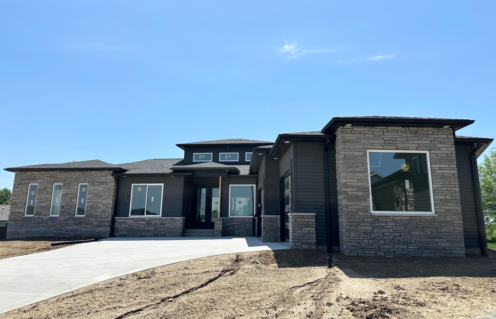 1709 KATIE Court — Davenport, IA 52807
