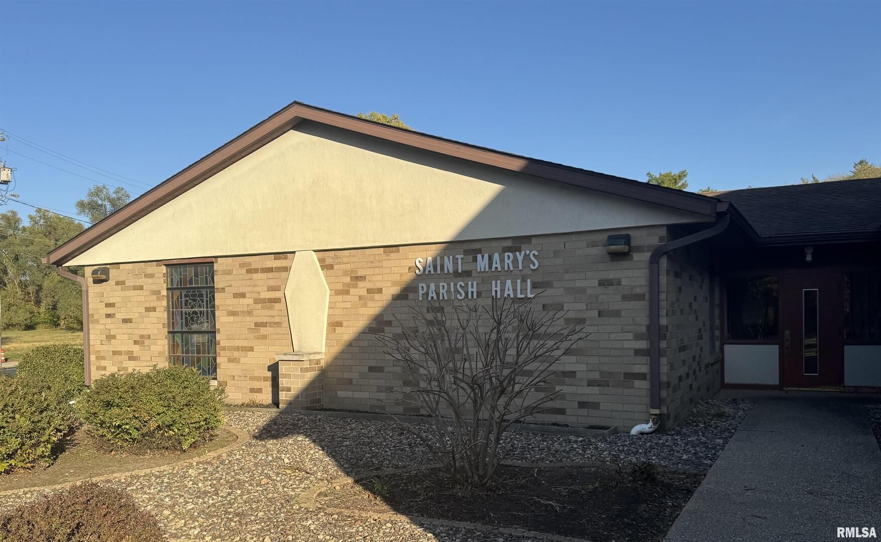 708 STATE Avenue — Hampton, IL 61256