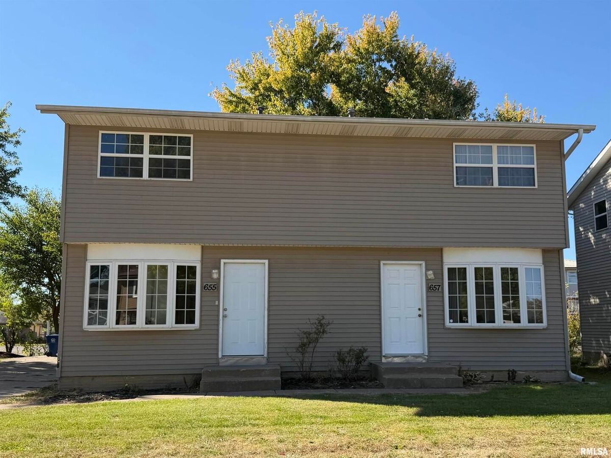 655-657 64TH Street, Davenport, IA 52806